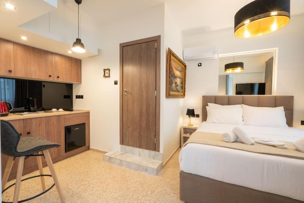 Dema Luxury - Perikleous E6 Apartment *