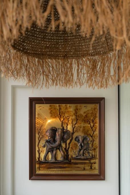 Dema Luxury - Perikleous E6 Athens